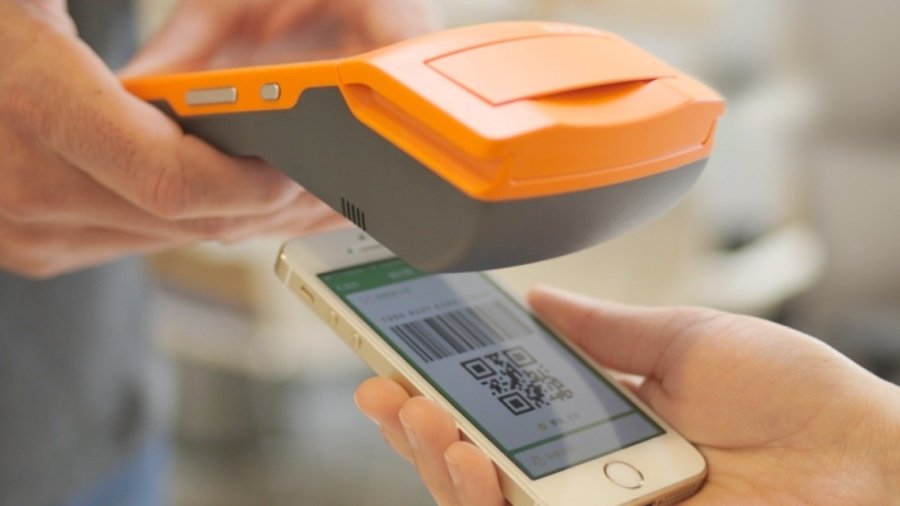 WeChat Pay and Alipay